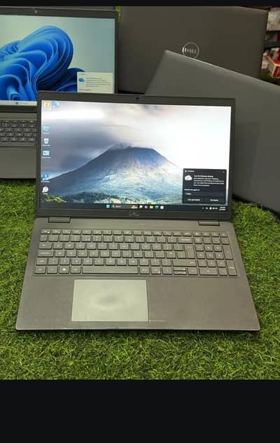 Dell latitude 3520 | core I5 11th gen | 8gb 256gb NVME