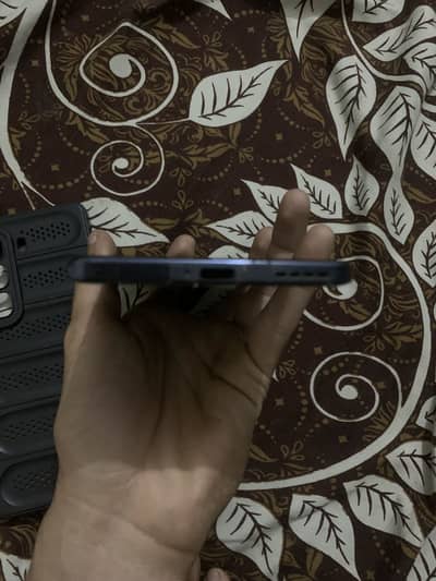 Infinix hot 50 pro+ 8/256 gb