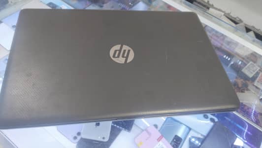 Intel Core i5-8265U(8th Generation (8vi Gen) hai.