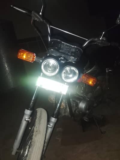 twin headlight