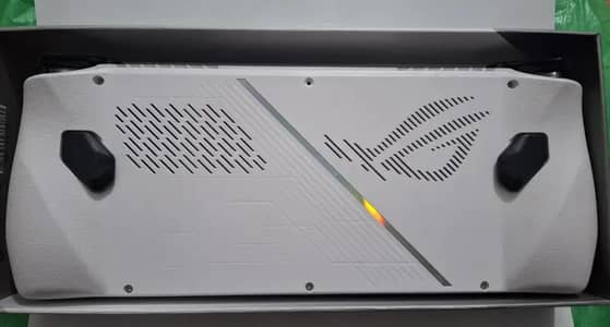 Asus Rog ally z1 extreme  full box for sale delivery available hai