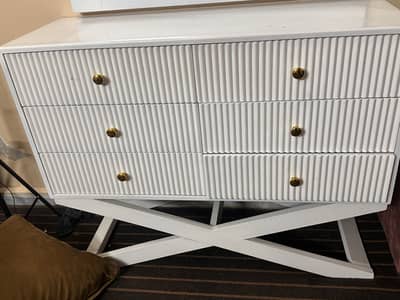 Dressing table and side tables