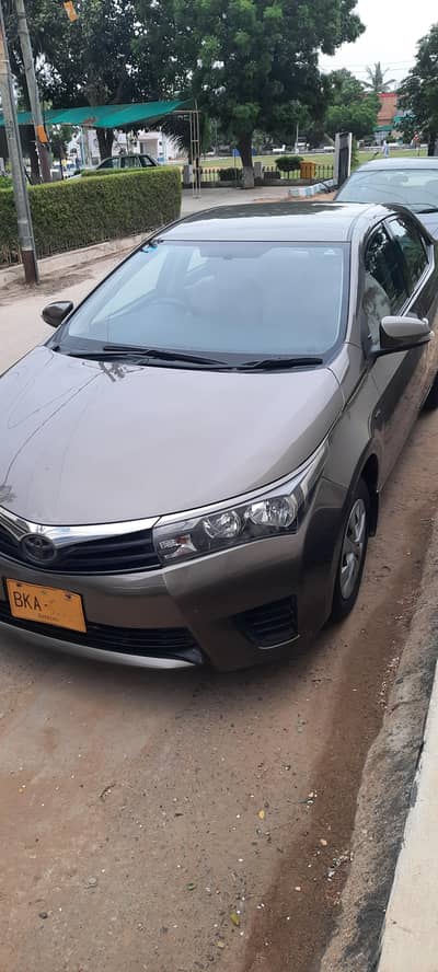 Toyota Corolla GLi 2017 Bronze Mica