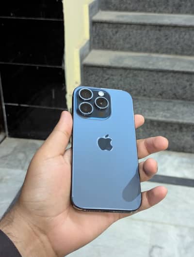 iphone 15 pro Non PTA Factory unlock with box