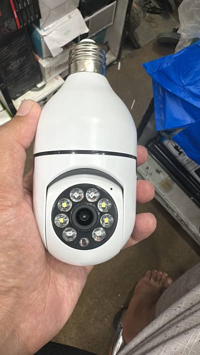 Wifi Bulb single lense CCTV camera