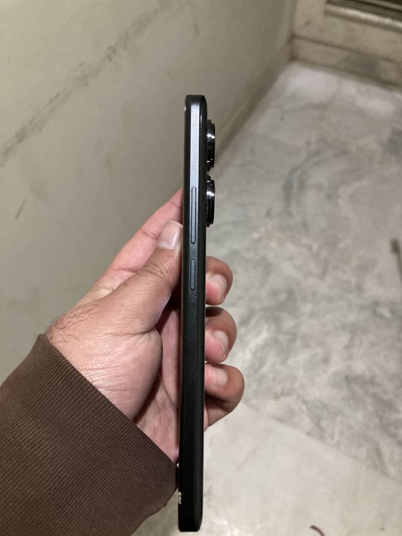Redmi note 13 pro plus 2