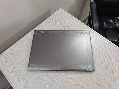 Toshiba Portege Z30-C core i5 6th gen 13.3 inch 1080p ips laptop