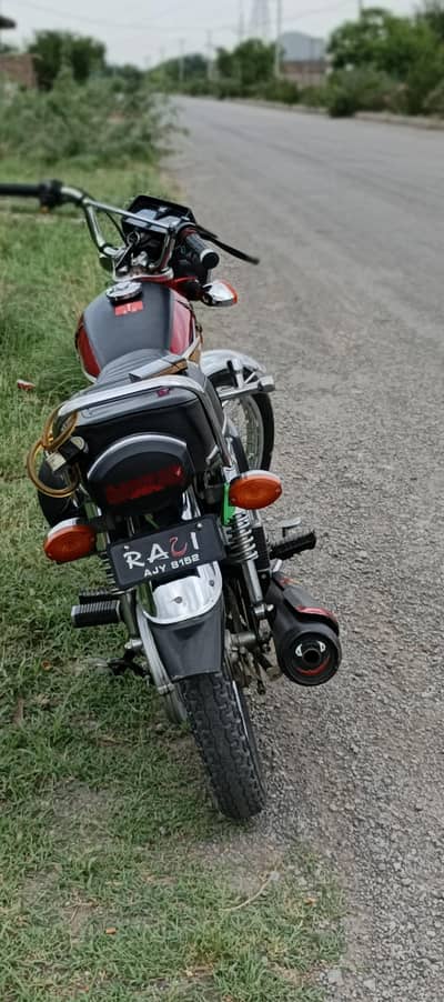 Honda 125 2020 ok condition