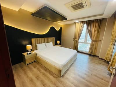 1 Bedroom Luxury Furnished Apartment is Available for Rent in Bahria Town Lahore