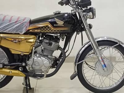 Honda CG 125 2024 Model Gold Edition