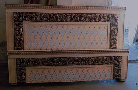 03238870683 bilkul  ok h  bs bech wala fream ni h baki ok h