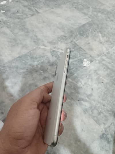 iphone Xs Max 64 GB PTA