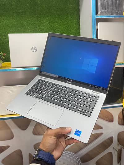 Dell latitude 5420 core i5 11th generation 8gb ram 256gb SSD laptop