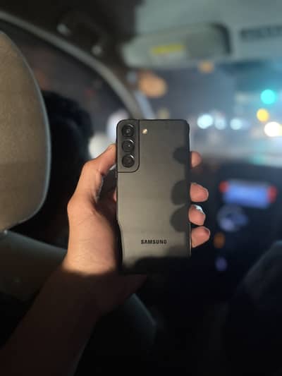 Galaxy S22 5G Official PTA Approved | 9.5/10 Condition | S21 S23 S24