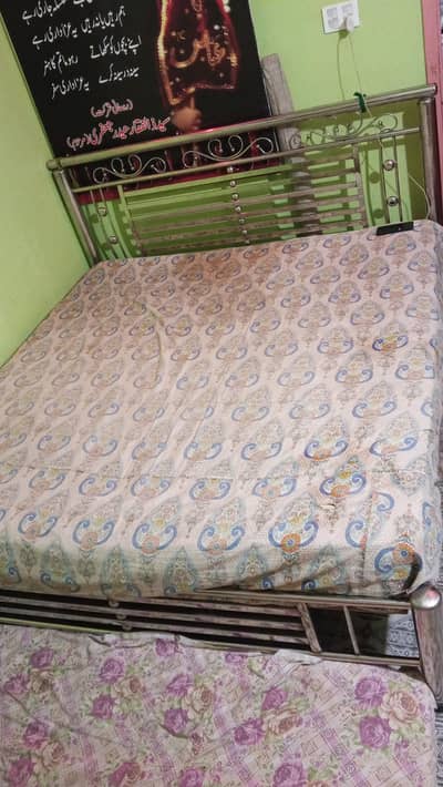 selling Bed