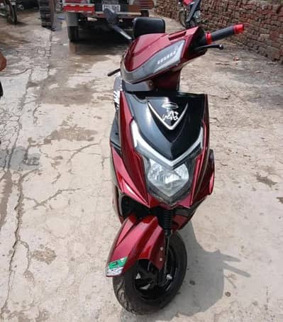 YJ FUTURE AZADI Electric 2025