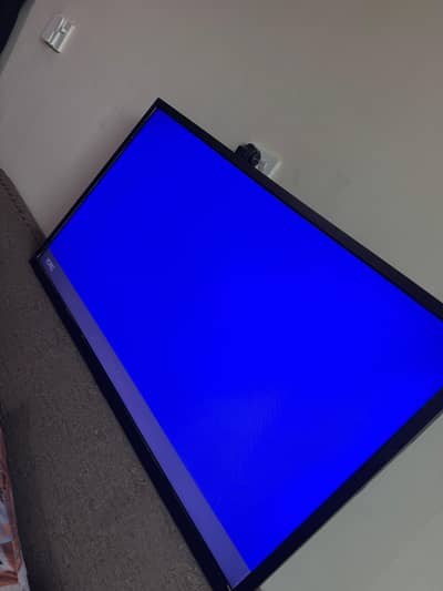 32 inch outclass condition LED