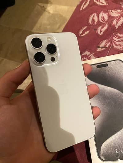 iPhone 15 pro max Jv