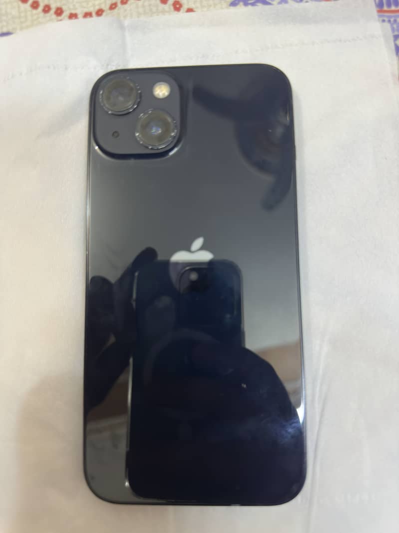 iPhone 13 0