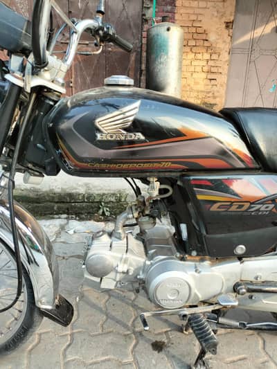 CD 70 2022 Model good condition