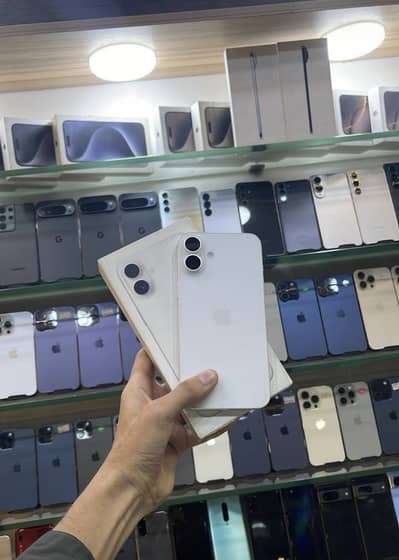 16 PLUSS 128 Gb JV SIM LOCKED CONDITION 10/10 92 BATTERY L HEALTH. .