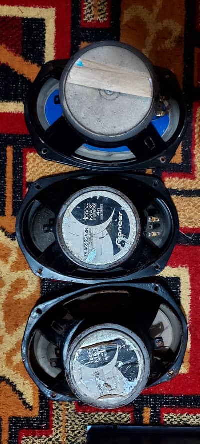 Complete Car Sound System (4-Channel Amp, Pre/Deck, 3x 6x9 Speakers)