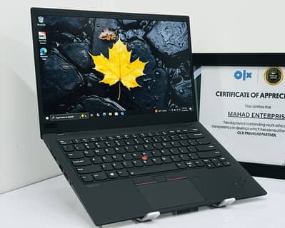 X1 carbon core i5 8th gen - 16gb ram / 256gb ssd -face & finger scaner