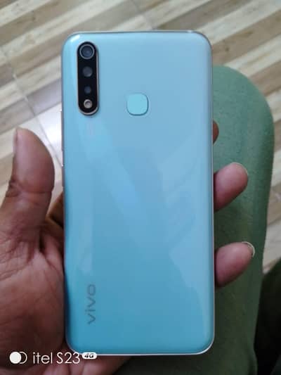 vivo y19