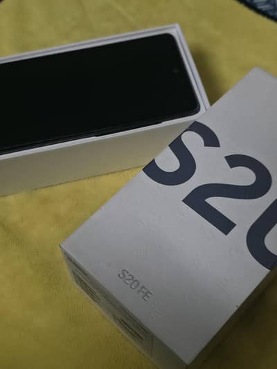 Samsung S20 FE Official PTA Approved with Box