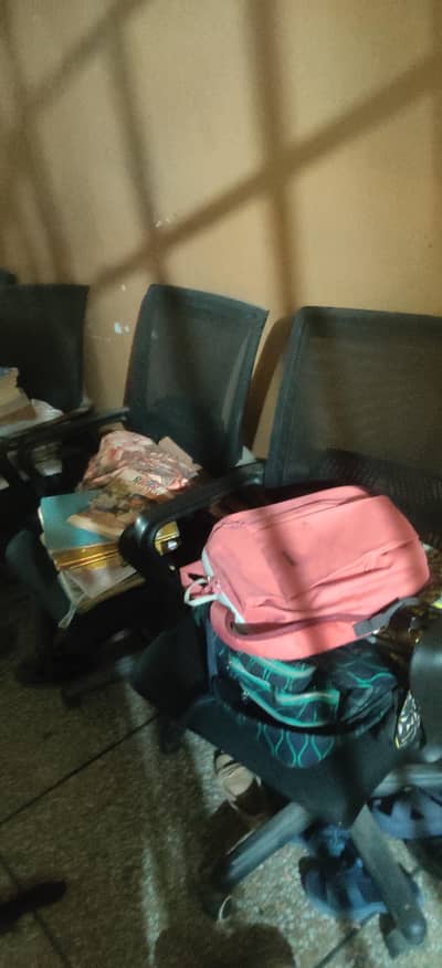 office chairs urgent for sale