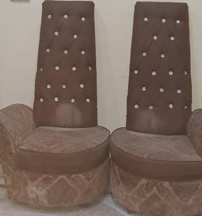 2 sigle sofa  or cofee chair