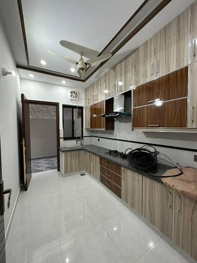 10 Marla double story house available for rent