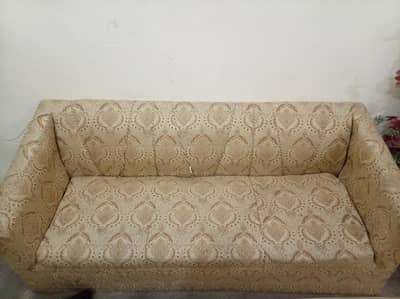 2 sofas