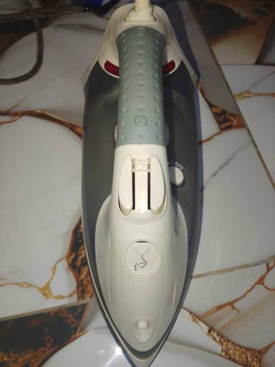 BLACK & DECKER DRY IRON