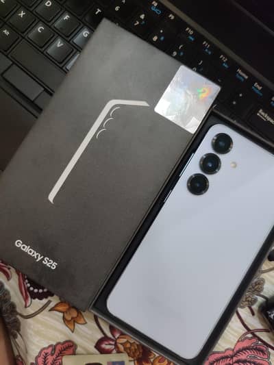 Samsung S25 brand new factory unlock snapdragon