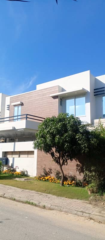 Brand New condition kanal house 6 bedroom phase 3 bahria town Rawalpindi