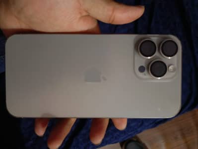 Apple iPhone 16 Pro Max