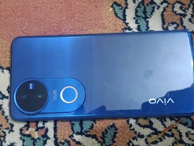 Vivo V50 complete box 7 month warranty