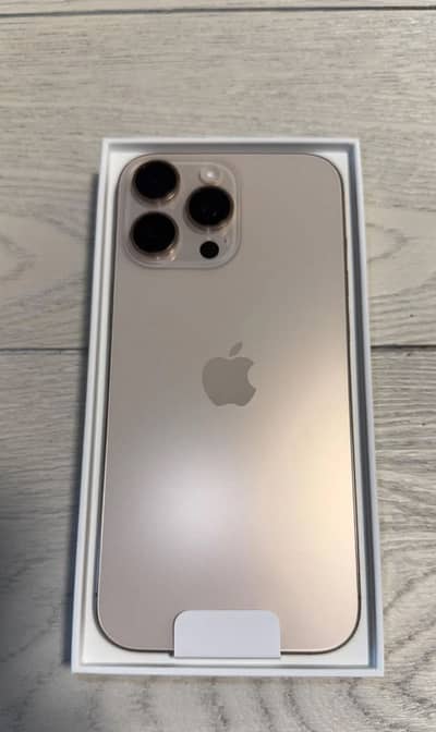 Desert titanium,256 GB,HK Model,Physical dual,BH 99%,Condition 10/10