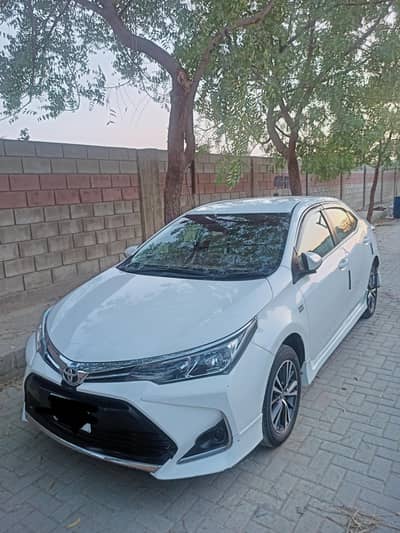 Corolla Altis 1.6 X