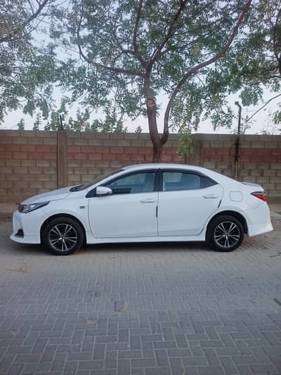 Corolla Altis 1.6 X