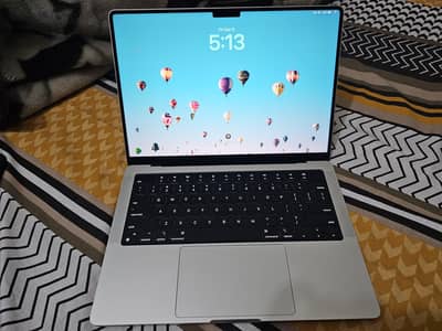 Macbook M4 Pro (14 Inches)