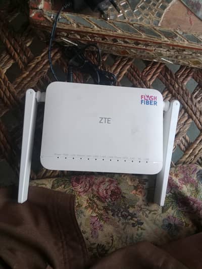 ZTE [FLASH FIBER] 2.4G + 5G