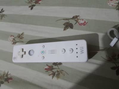 WII remote bilkul new condition or original ha.