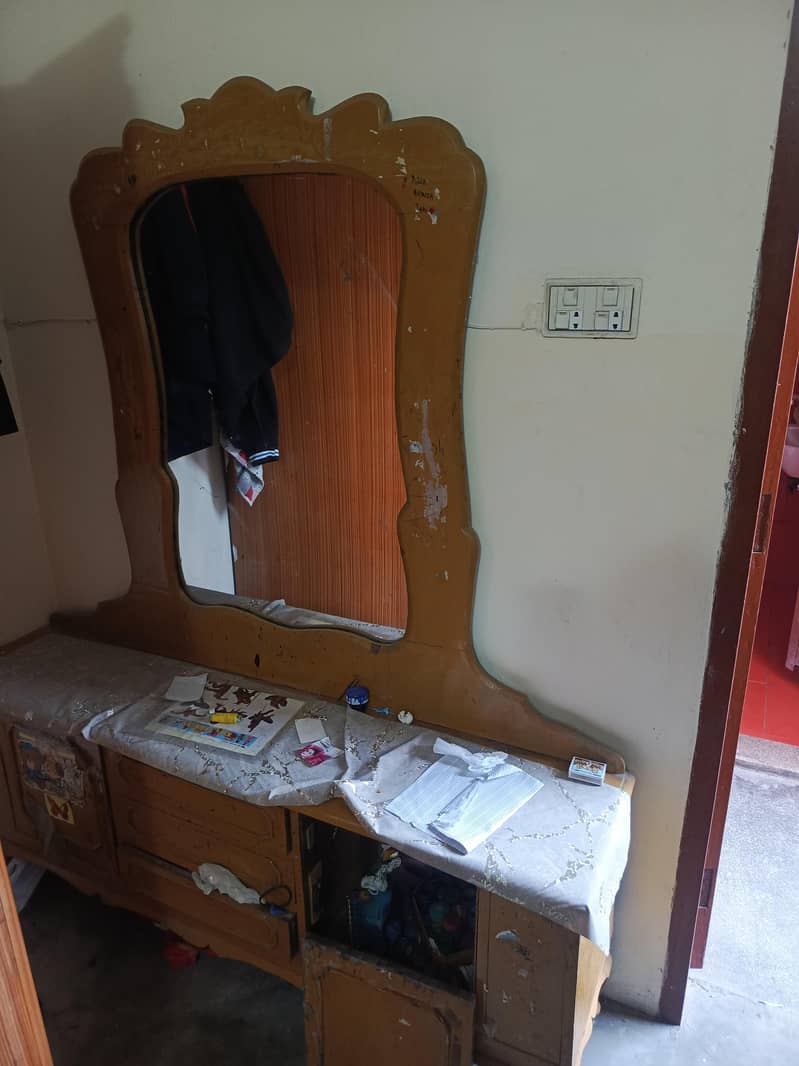Dressing Table 1