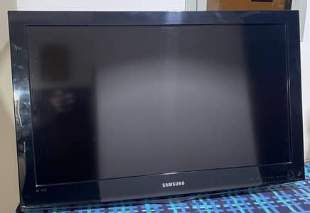 Samsung 32" LCD HD, (Non Android)