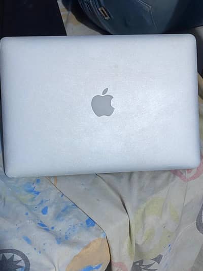 MacBook air 2014 model