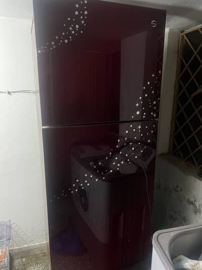 Pel fridge medium size good condition