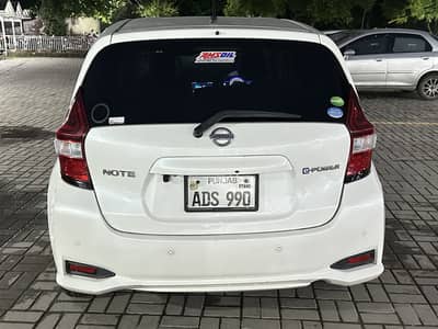 Nissan note e-power hybrid