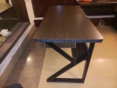 office table on discount